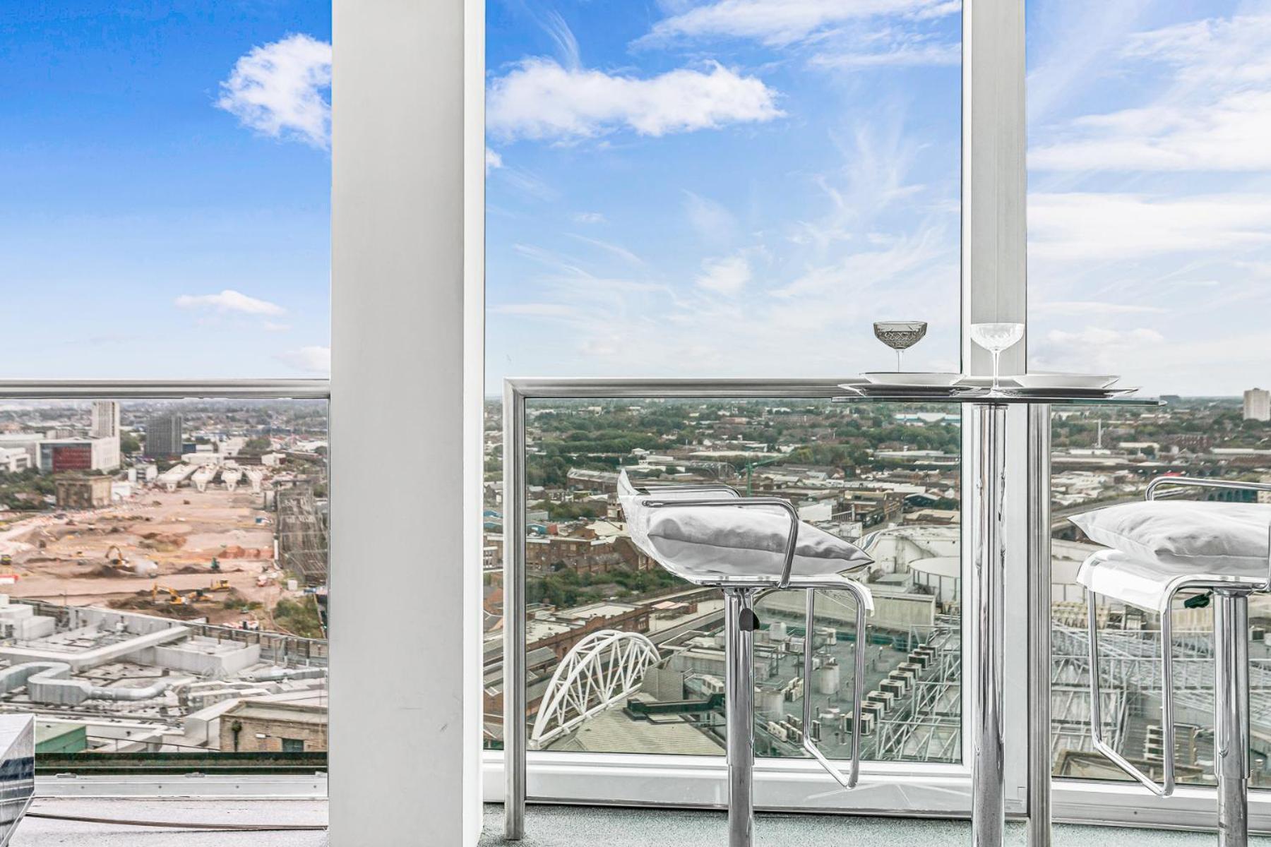2-Bed Studio At The Heart Of Birmingham City Center エクステリア 写真