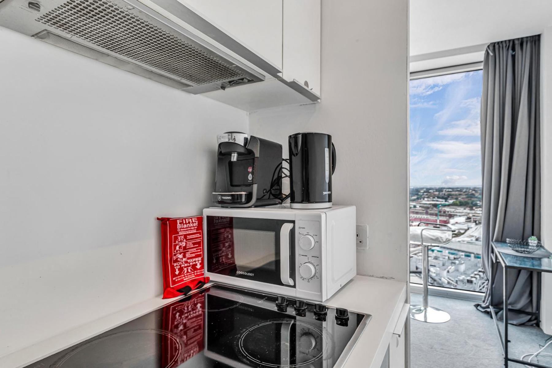 2-Bed Studio At The Heart Of Birmingham City Center エクステリア 写真